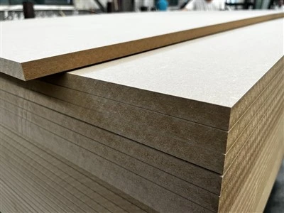 1200X3050X18MM Düz MDF